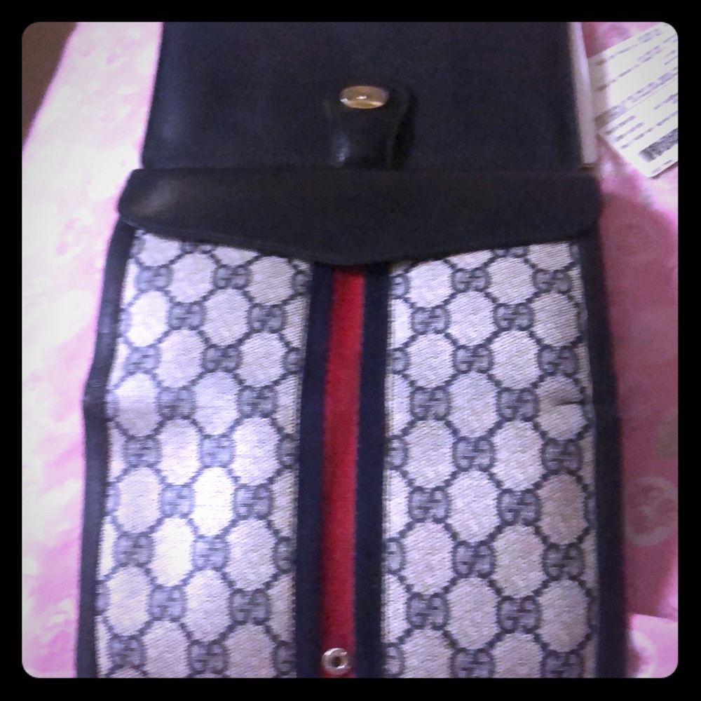 Gucci wallet